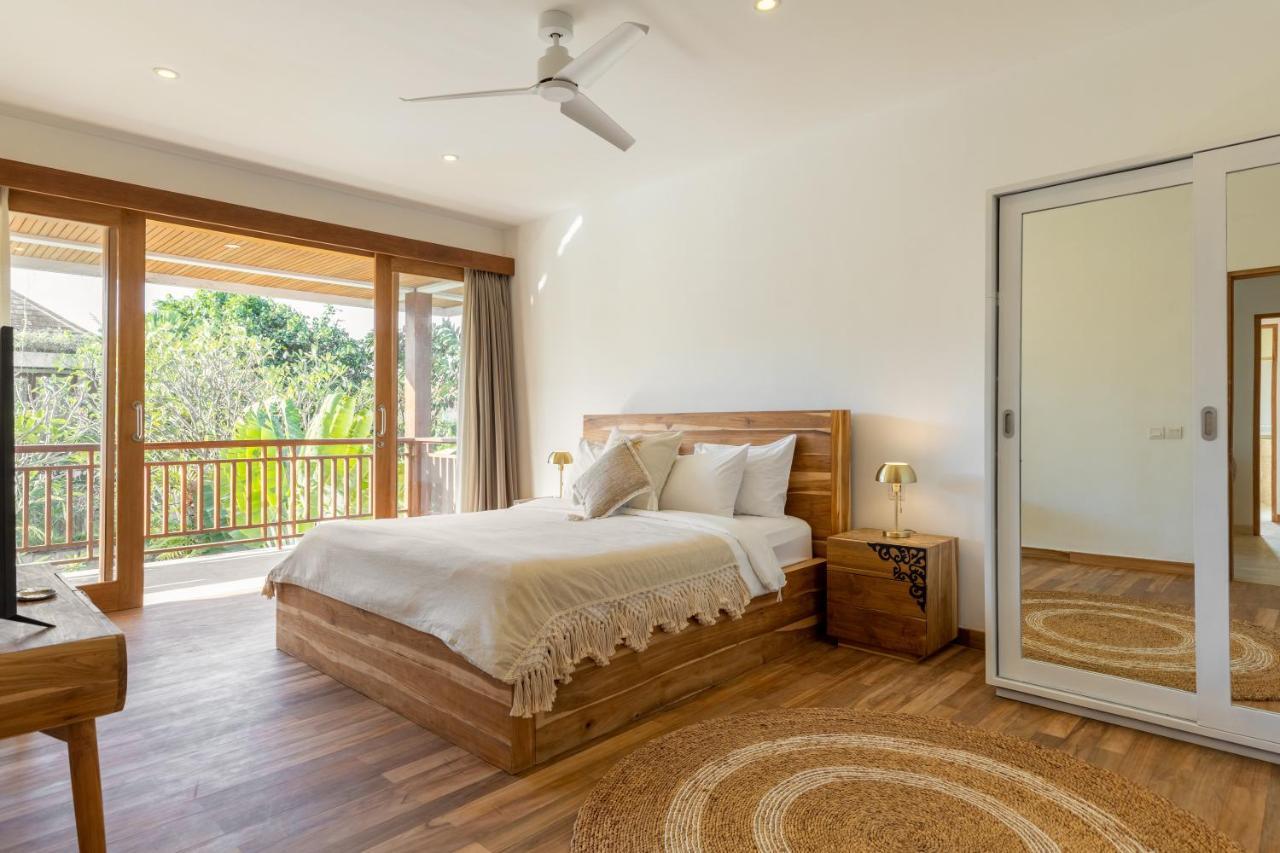 Villa Lumut Seminyak Esterno foto
